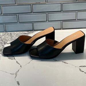Lisa Vicky Vital-V Black Sheep Nappa Leather Square Toe Block Heel Sandals 7.5M
